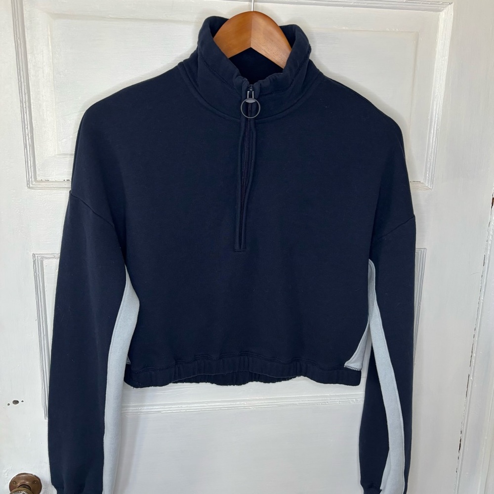 Hollister Navy Cropped Half-Zip Pullover with Light Blue Side Panels